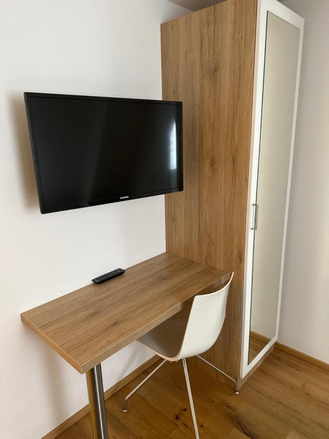 Alter Wirt Ramersdorf München Exteriör bild